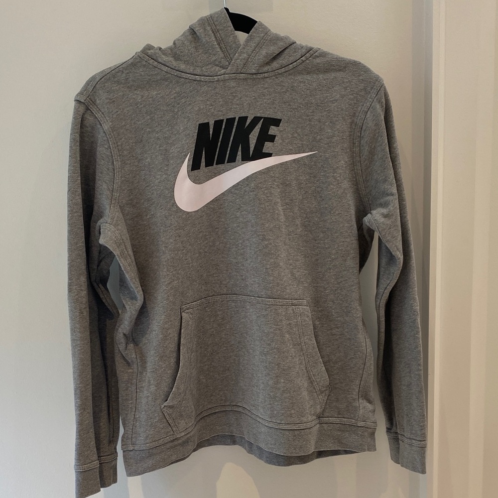 Nike Heather Gray Pullover Hoodie